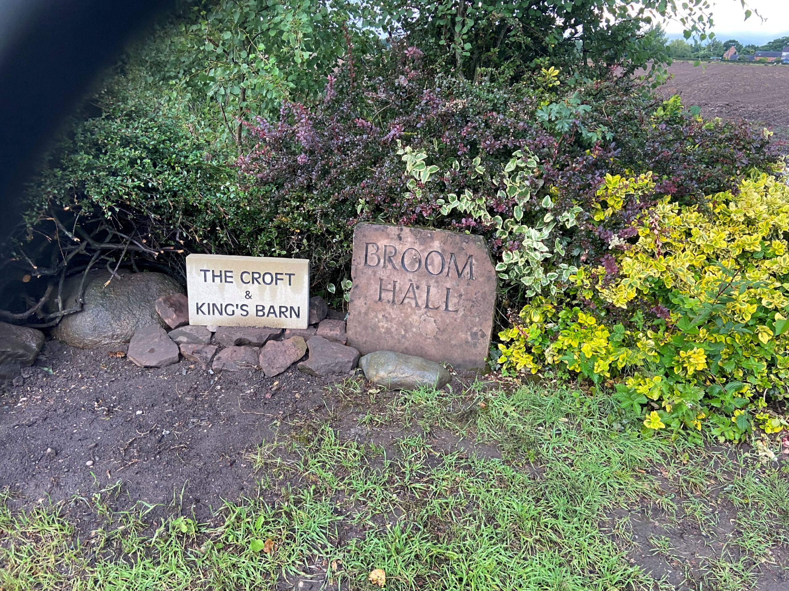 BH signs 105